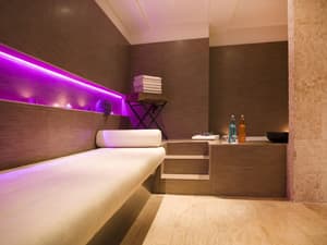 thumbnail: Treatment room