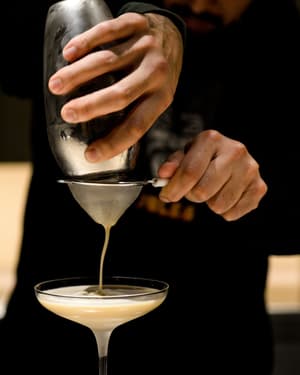 thumbnail: Bar (on property)