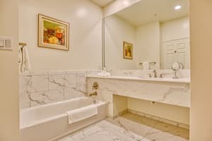 thumbnail: Bathroom sink
