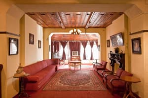 thumbnail: Interior