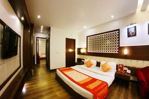 thumbnail: Room