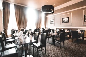 thumbnail: Restaurant