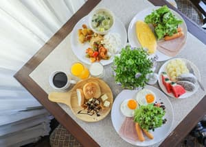 thumbnail: Breakfast buffet