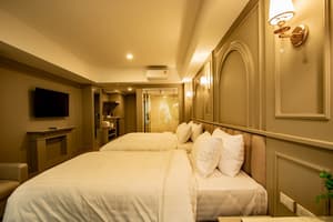 thumbnail: Room