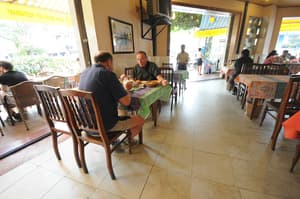 thumbnail: Restaurant