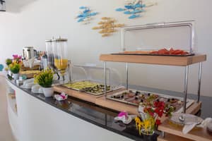 thumbnail: Breakfast buffet