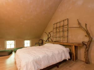 thumbnail: Room amenity