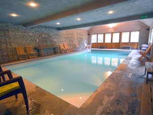 thumbnail: Pool