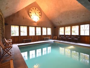 thumbnail: Pool