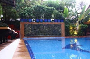 thumbnail: Pool