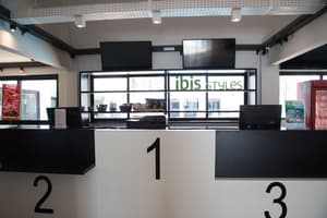 thumbnail: Reception