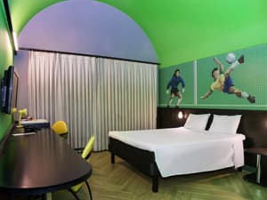 thumbnail: Room