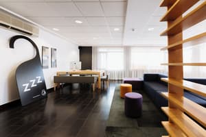 thumbnail: Reception