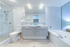 thumbnail: Bathroom