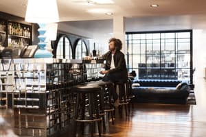 thumbnail: Bar (on property)