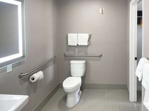 thumbnail: Bathroom