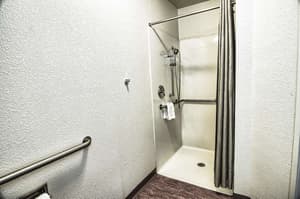 thumbnail: Accessible bathroom