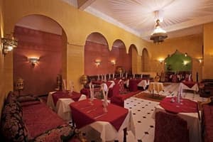 thumbnail: Restaurant