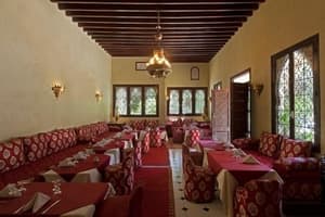 thumbnail: Restaurant
