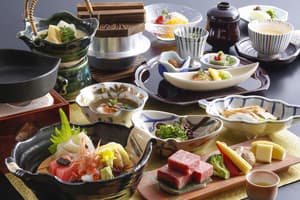 thumbnail: In-room dining