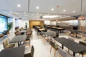 thumbnail: Restaurant
