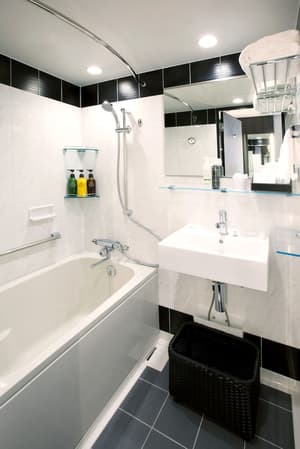 thumbnail: Bathroom shower