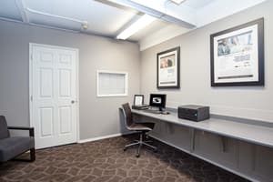 thumbnail: Business center
