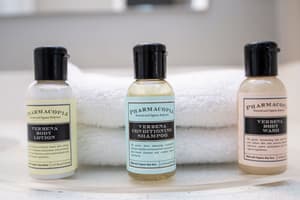 thumbnail: Bathroom amenities