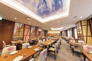 thumbnail: Restaurant