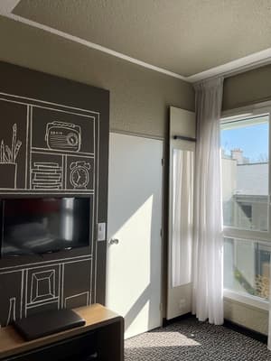 thumbnail: Room
