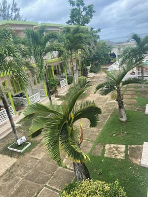 thumbnail: Exterior