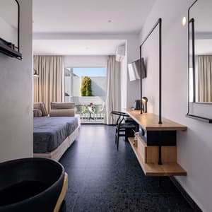 thumbnail: Room