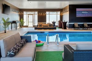 thumbnail: Pool