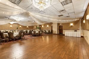 thumbnail: Ballroom