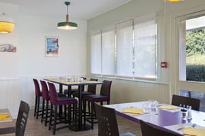 thumbnail: Restaurant