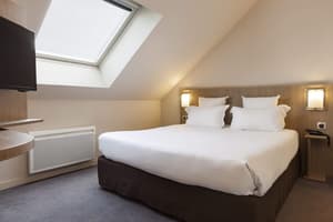 thumbnail: Room