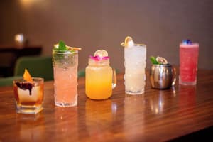 thumbnail: Bar (on property)