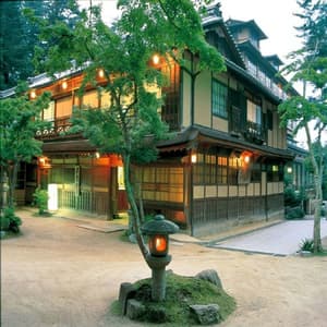 thumbnail: Exterior
