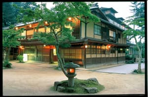 thumbnail: Exterior