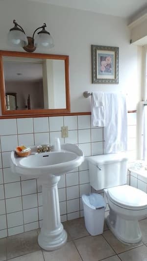 thumbnail: Bathroom