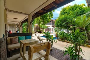 thumbnail: Terrace/patio