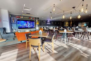 thumbnail: Restaurant