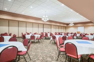 thumbnail: Ballroom