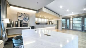 thumbnail: Front of property