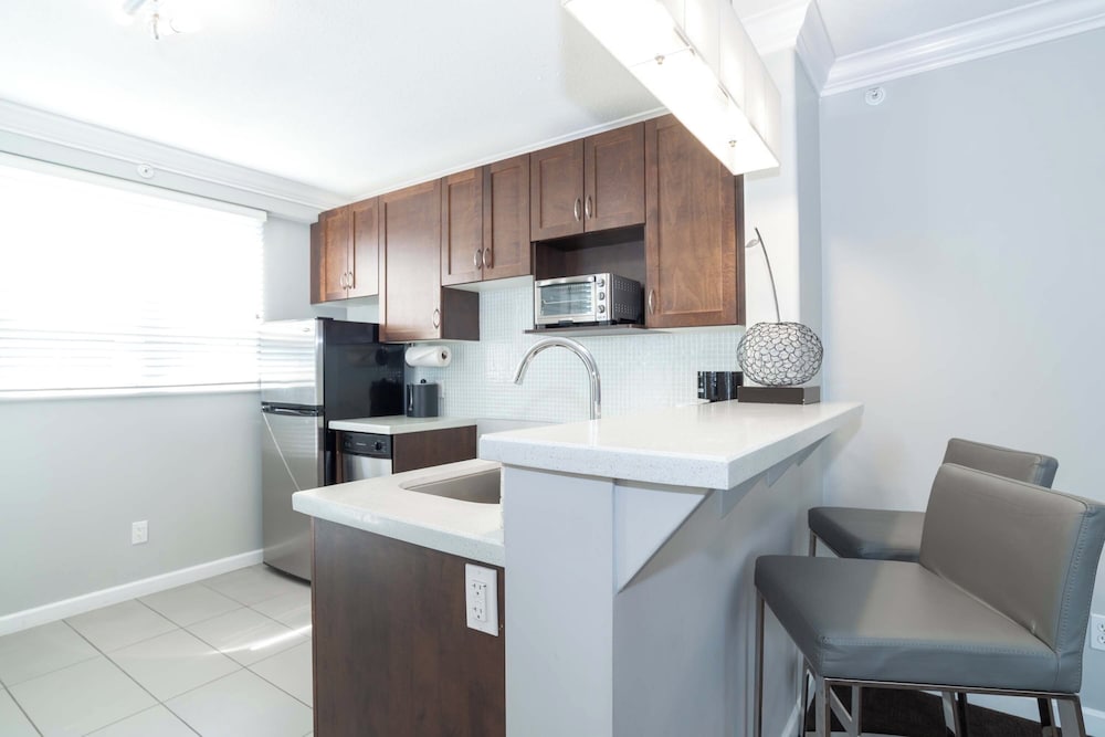Private kitchenette