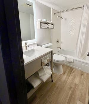 thumbnail: Bathroom