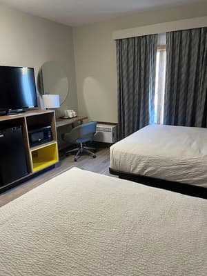 thumbnail: Room