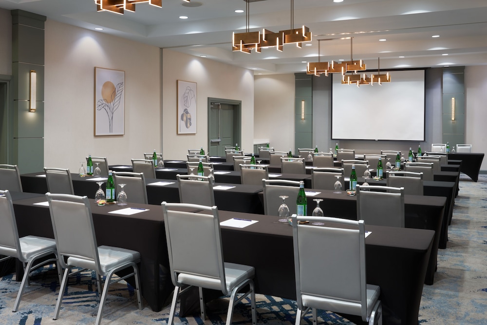 Meeting facility