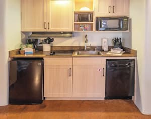 thumbnail: Private kitchenette