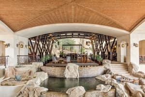 thumbnail: Interior